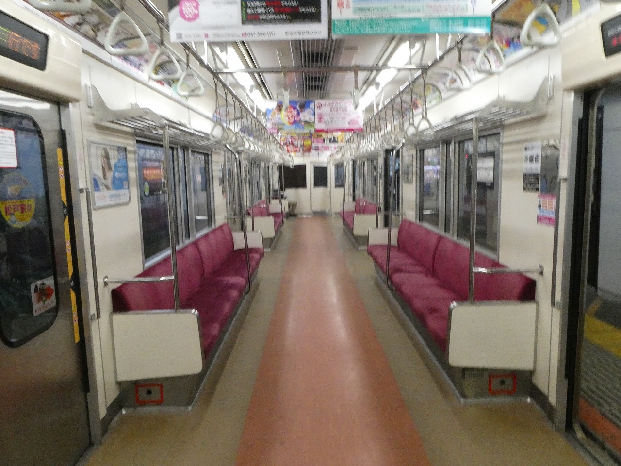 新京成（現京成松戸線）8900形車内形式板「8924」鉄道部品 新京成（現