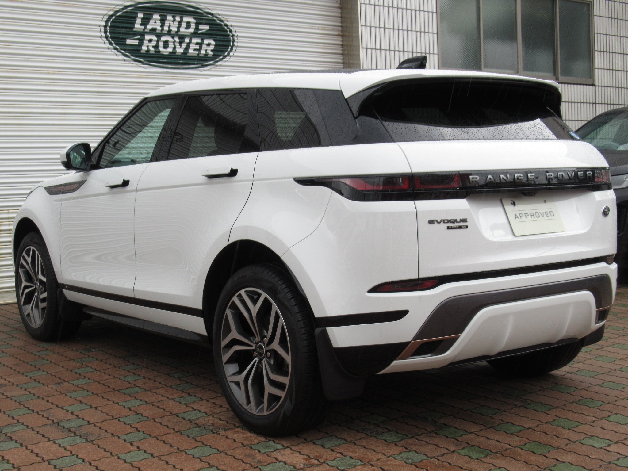 静岡で「RANGE ROVER EVOQUE​ R-DYNAMIC SE P250」の中古車情報
