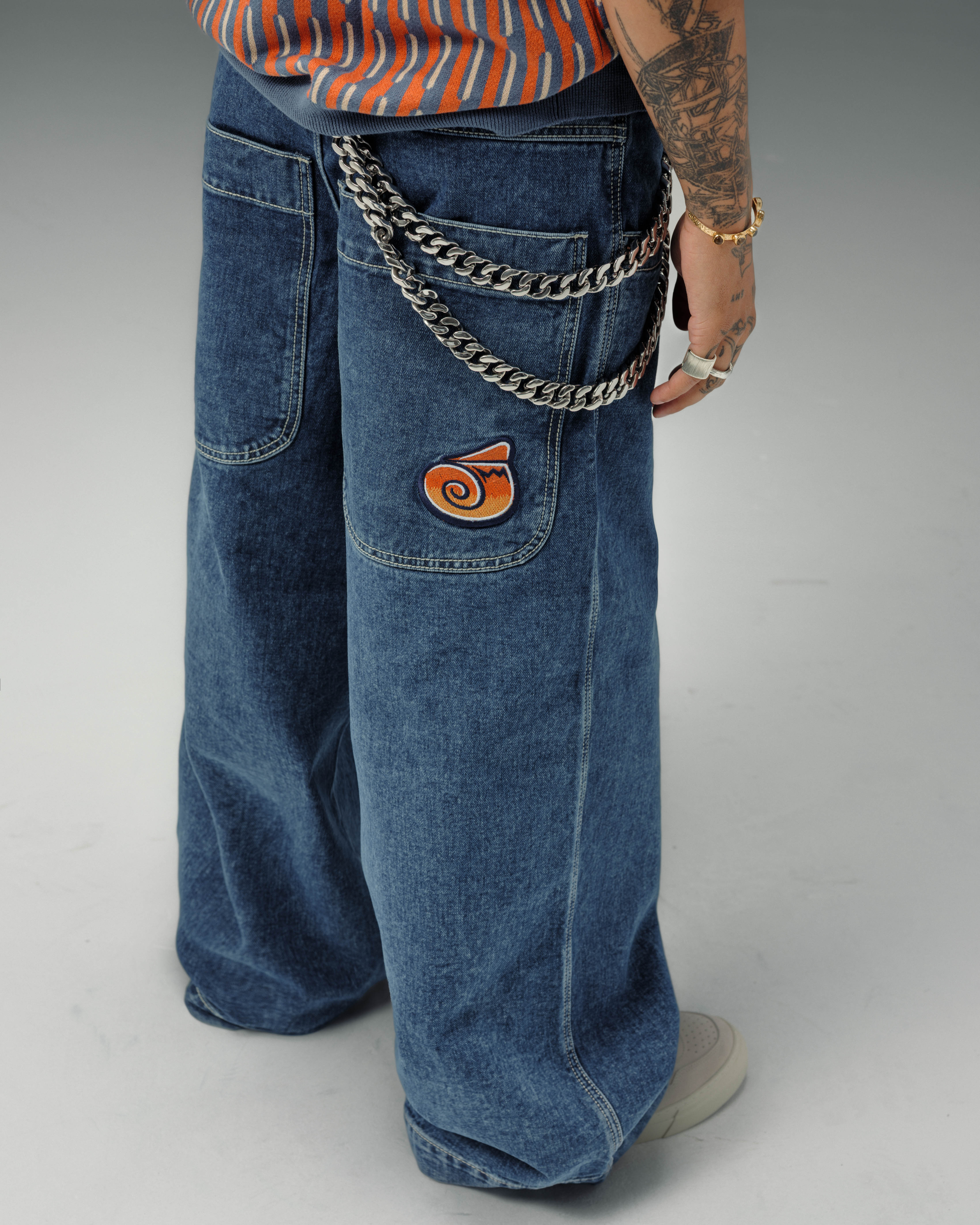 101 Twin Cannon Jeans. 26