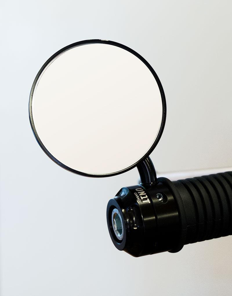 2台のNineTスクランブラーミラー