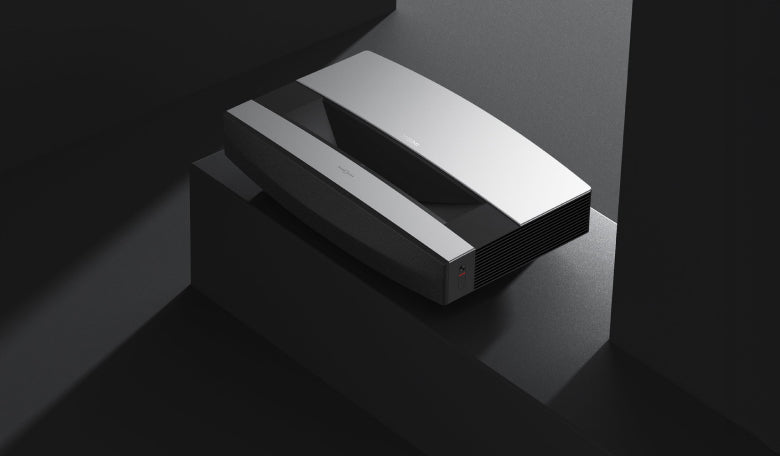 レーザー プロジェクター​ | 4K 超短焦点レーザー プロジェクター