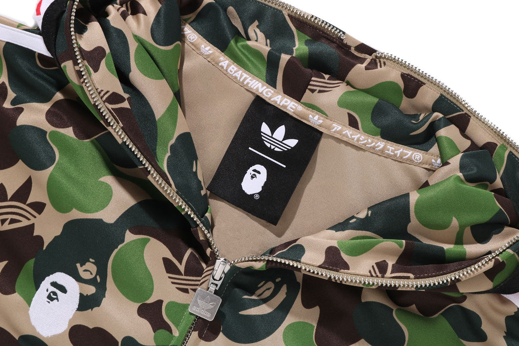 BAPE X ADIDAS 】RELAXED FIT TRACK CAMO SHARK FULL ZIP HOODIE