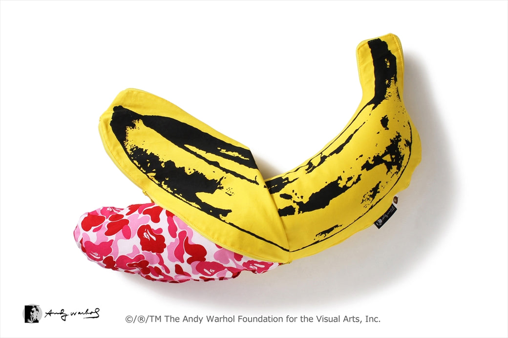 BAPE X MEDICOM TOY X ANDY WARHOL 】ABC CAMO BANANA CUSHION S