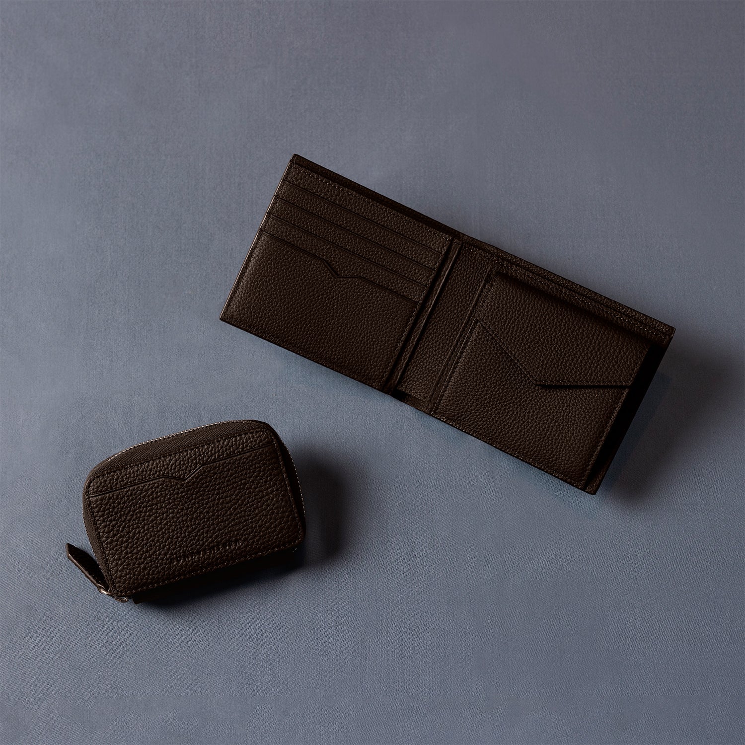 メンズ バイフォールド ウォレット シュリンクレザー