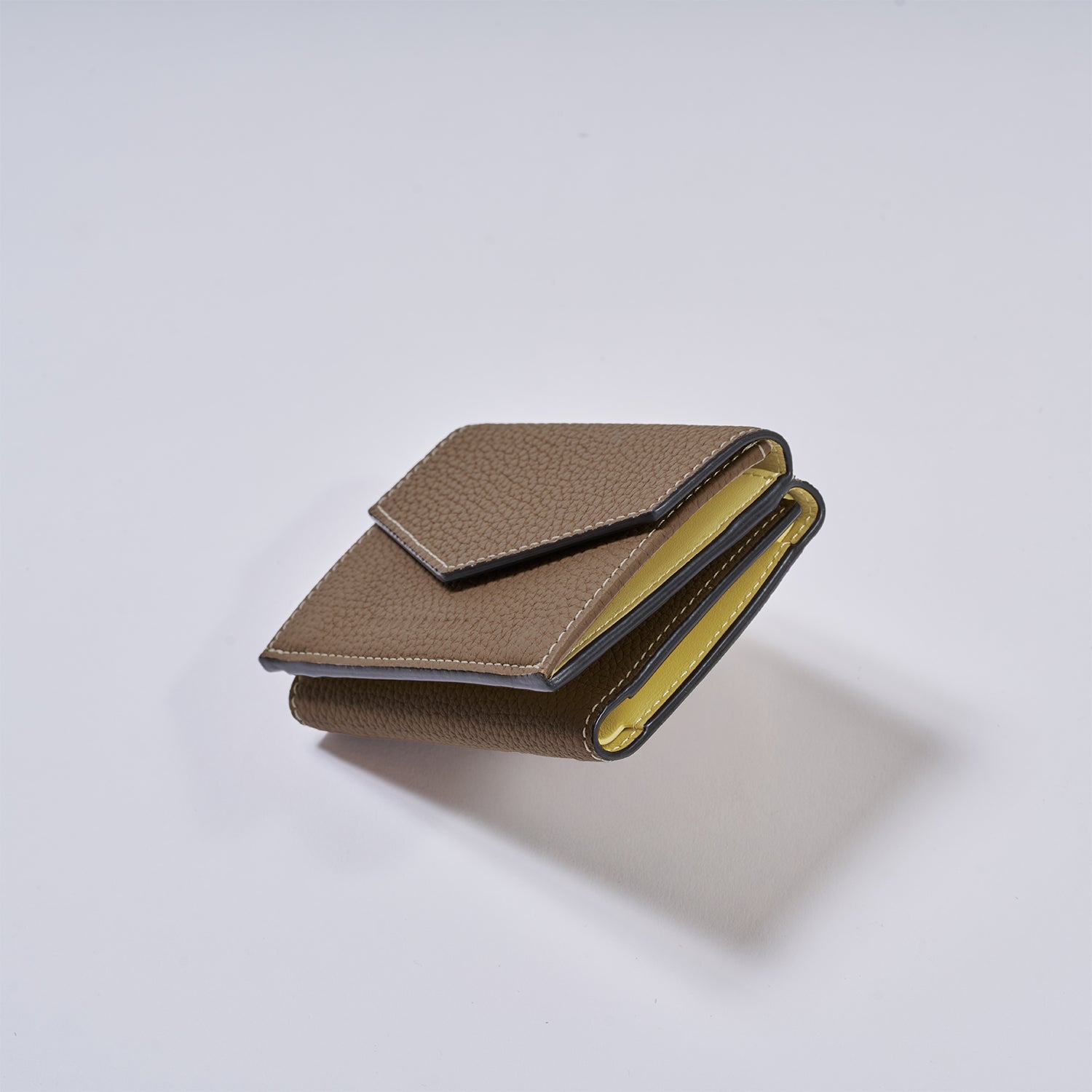 スモール ウォレット シュリンクレザー