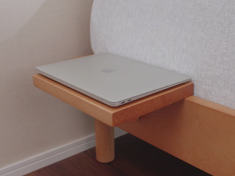 コアラのベッドサイドテーブル｜小さめ木製サイドテーブル – コアラ