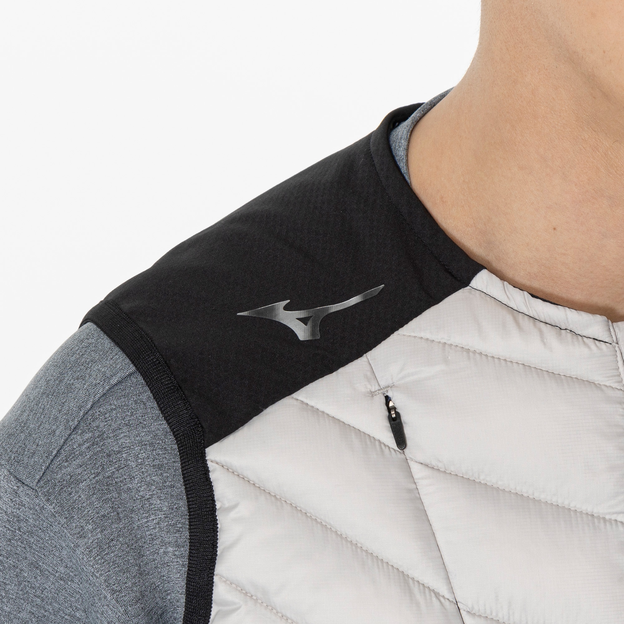 保温素材／吸湿発熱】ミズノテックフィルハイブリッドベスト|32MEA537