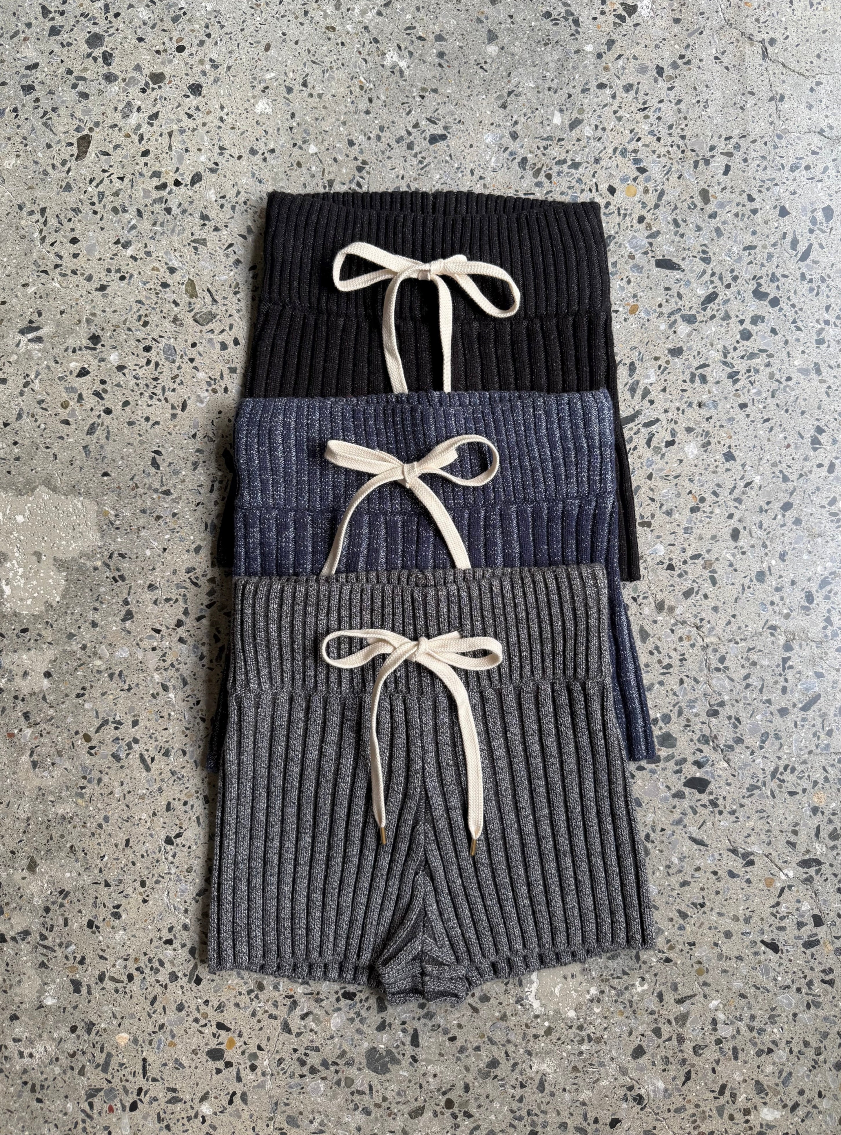 Contrast Knit Shorts – JUEMI