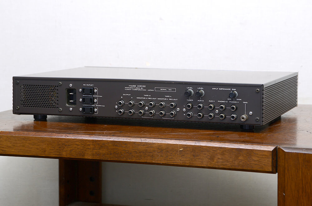 LUXKIT A3032 真空管コントロールアンプ / 札幌の中古オーディオ