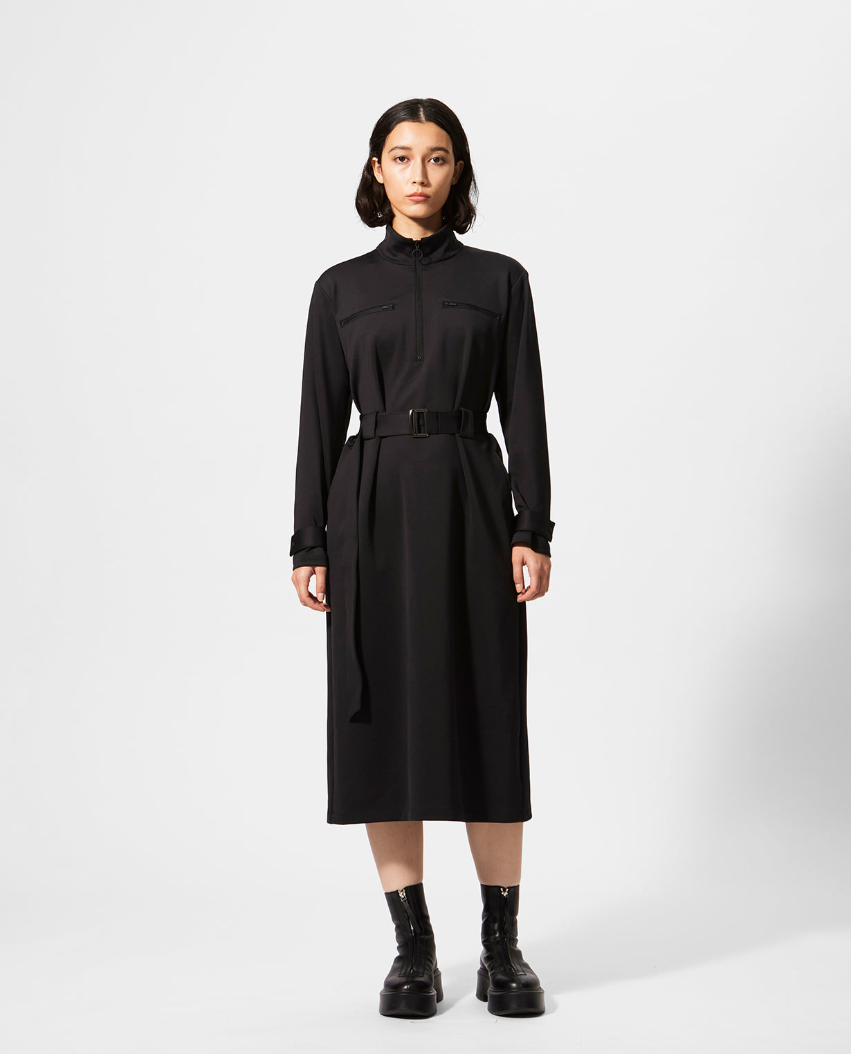 0202_D ダンボールニット ベルト付きZIP UPワンピース (ブラック) – K