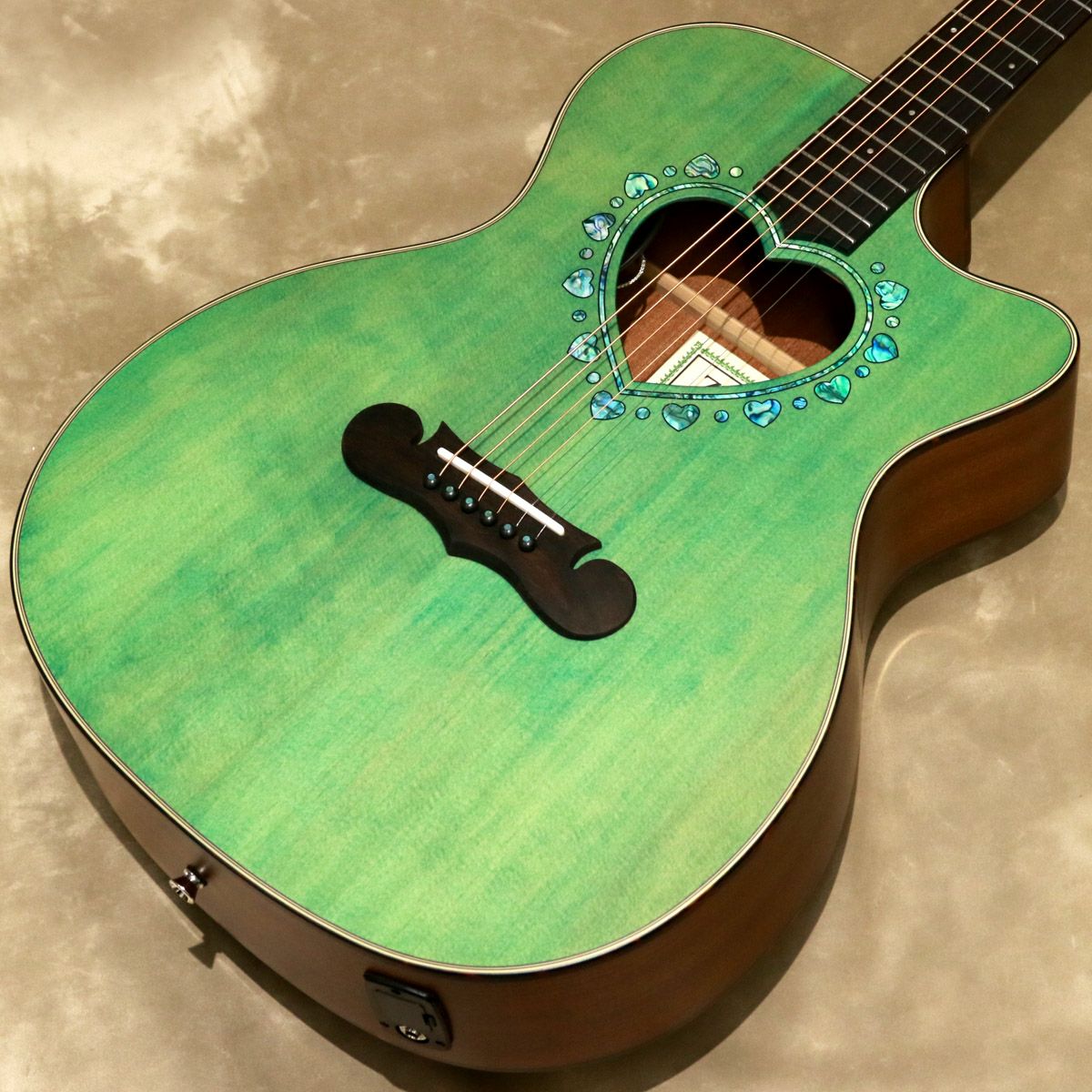 Zemaitis ( ゼマイティス ) CAG-100HS-FGR-E, Forest Green | ギターの