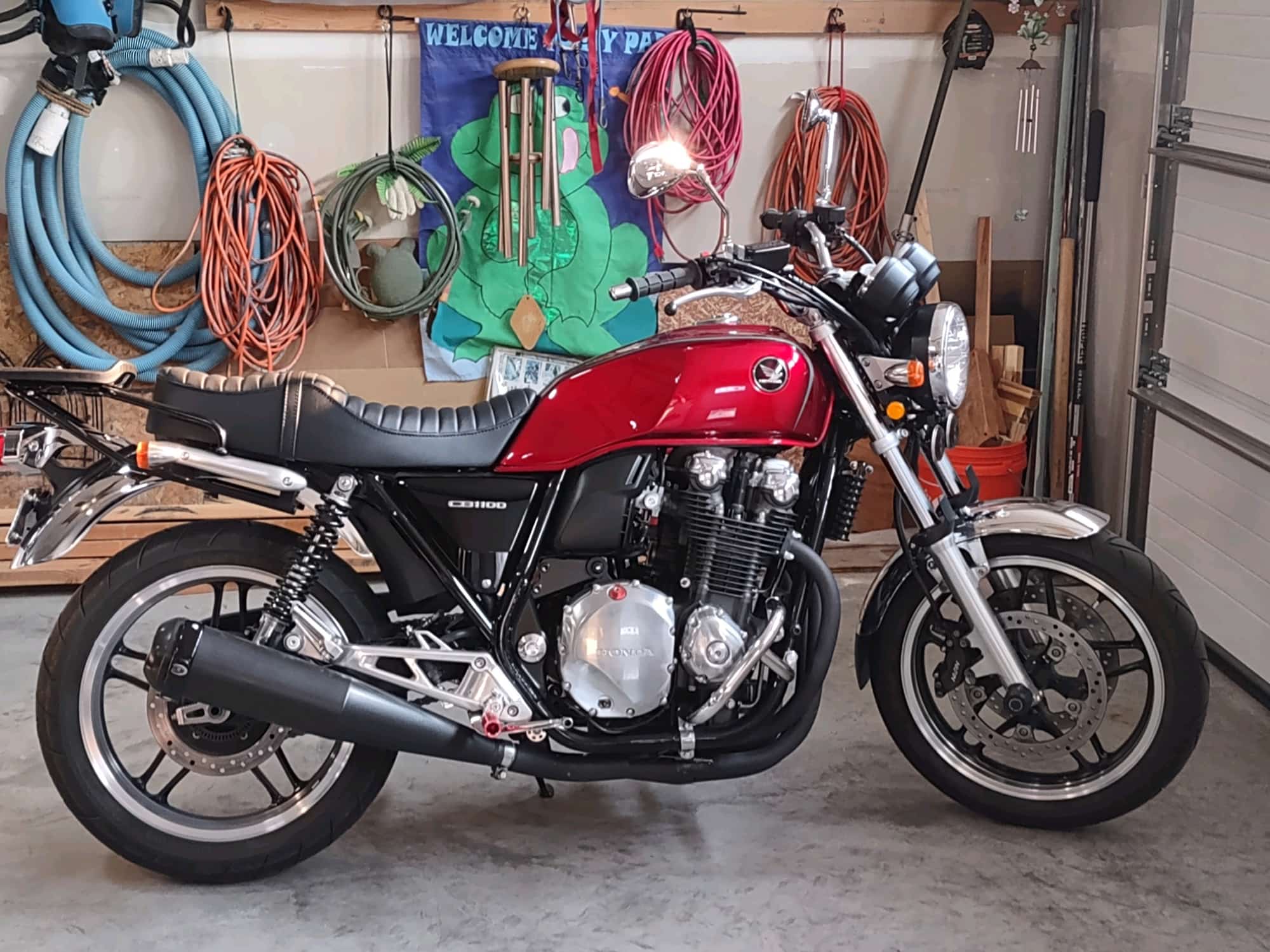 ホンダ cb1100 タックロール 三段シート CB1100 CB1100EX タックロール