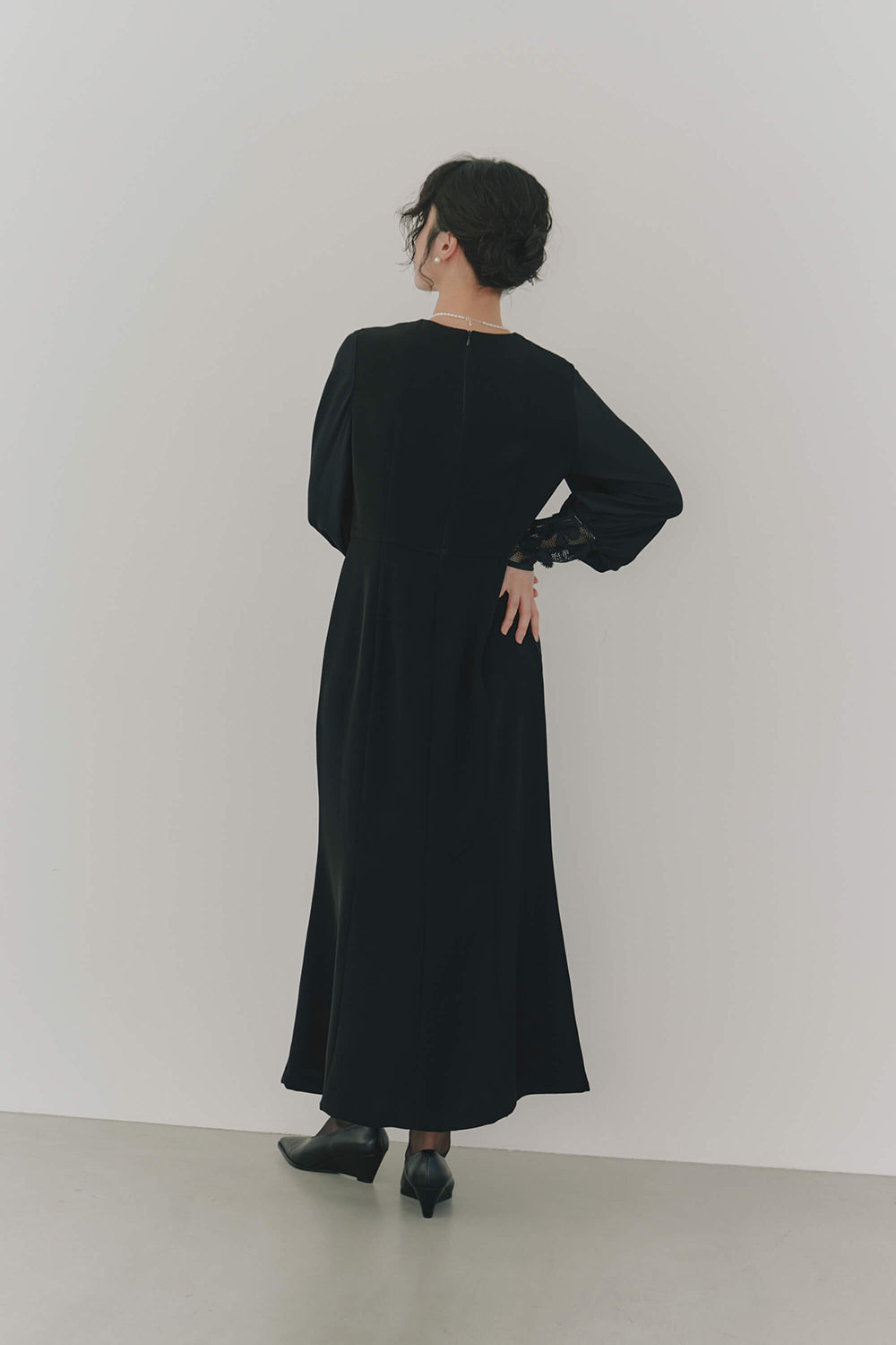 kaene公式オンラインストア エンブロイダリースリーブドレス / 100905