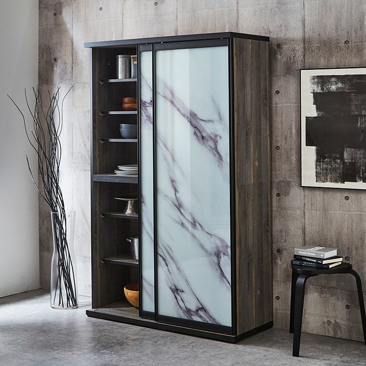 横スライド扉でキッチン導線もスムーズ 扉が選べる大容量引き戸食器棚