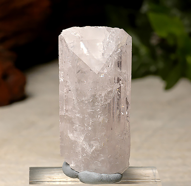 ダンビュライトの意味・効果・浄化方法、購入｜開運なび 天然石