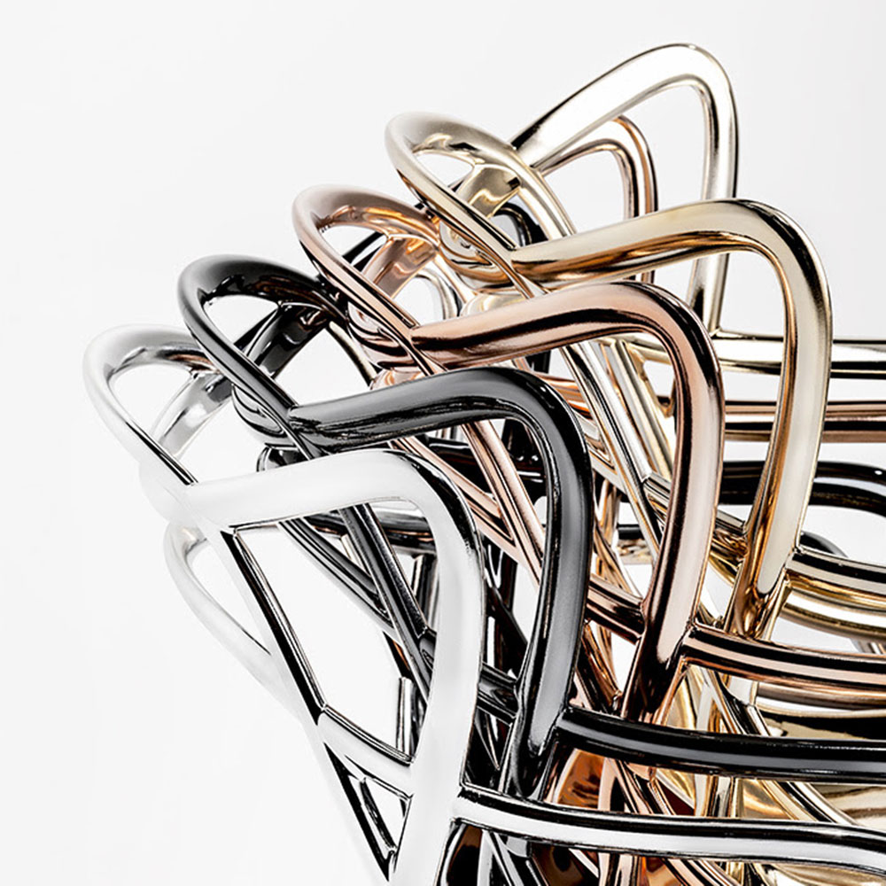 ニョメスアッティラ｜Kartell｜カルテルオフィシャルサイト