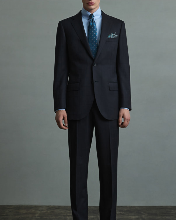 上質な着心地のメンズクラシックスーツはオーダースーツのKASHIYAMA