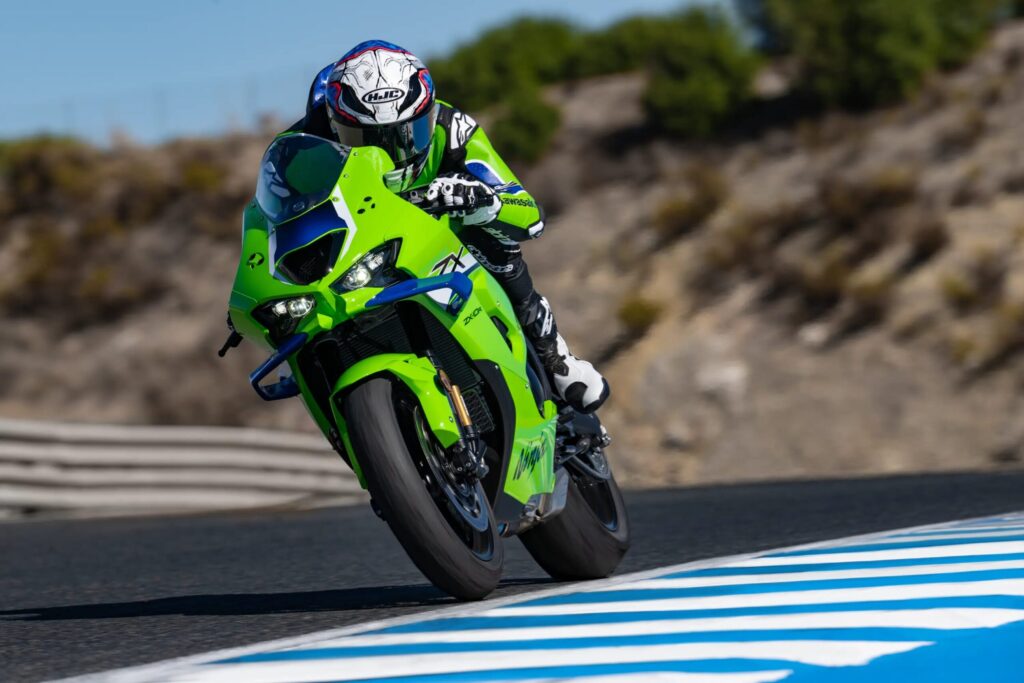 2026年モデル『Ninja ZX-10R』 国内導入のご案内！ウィングレッドなど