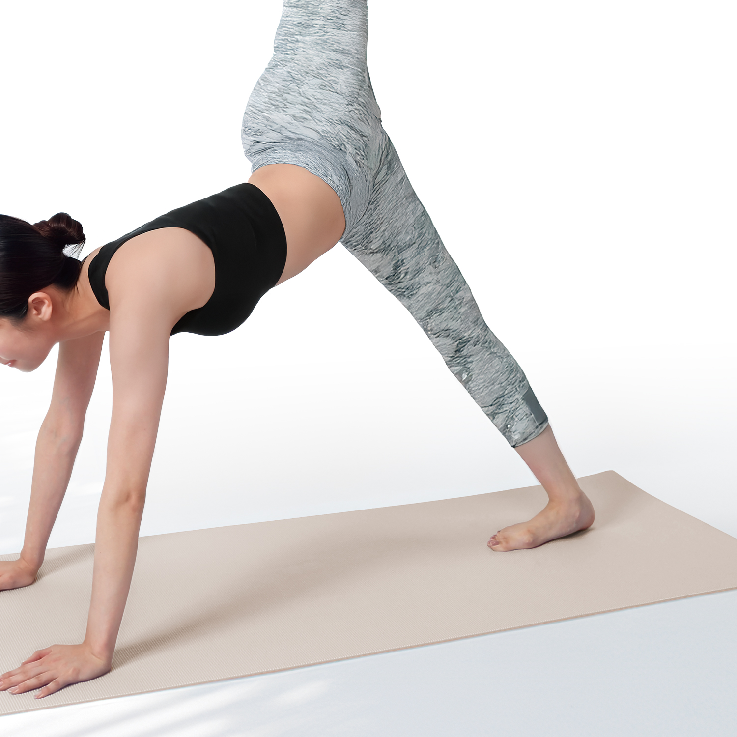 ハイグリップヨガマット 4mm ウォームグレー【フィットネス】 | 株式