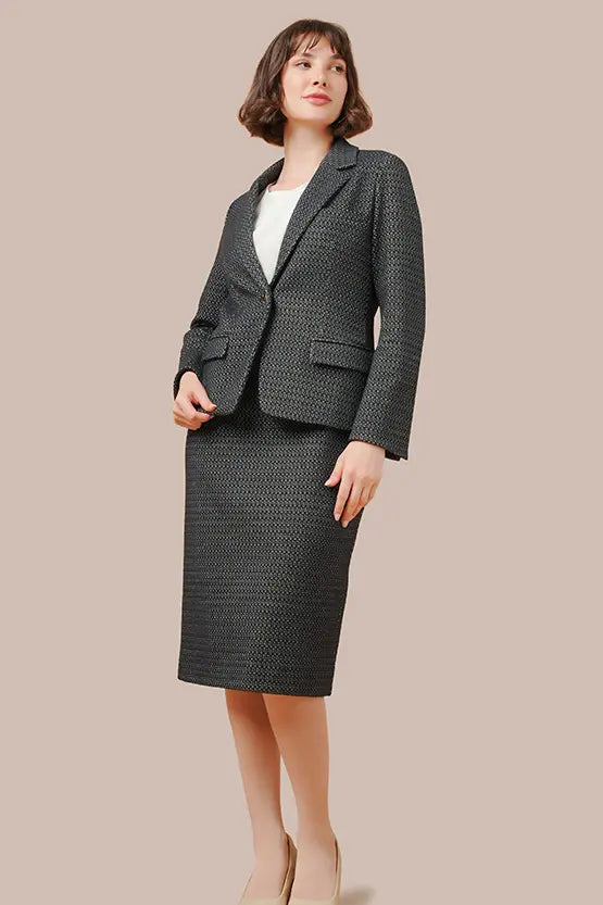 サテンジョーゼット×ジャカード】デコルテタックワンピース– kay me