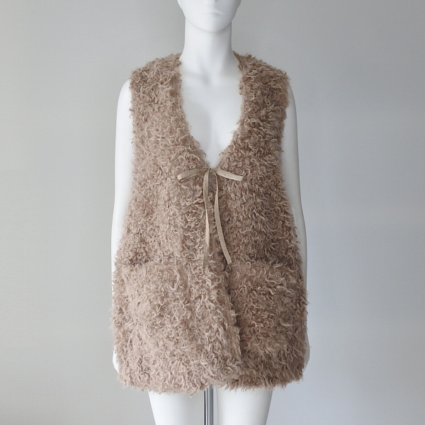 CYAN TOKYO 】シアン トーキョー バックオーバー カーリー ファー