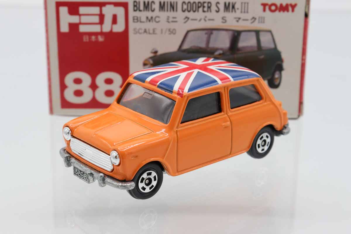 ミニカーショップ ケンボックス トミカ 赤箱(日本製)☆88☆BLMCミニ