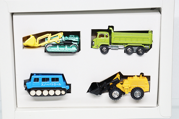 ミニカーショップ ケンボックス トミカギフトトミカ雪国セット(大原