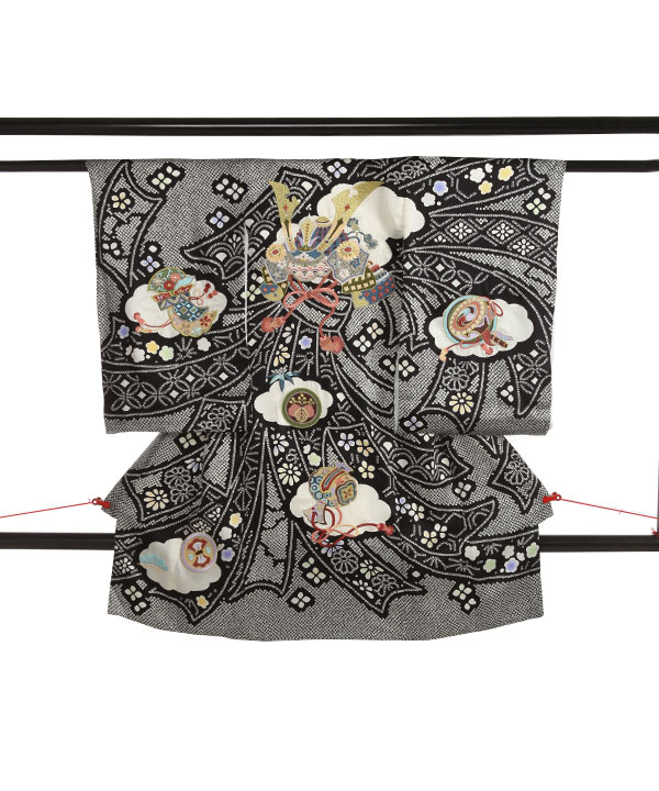 お宮参り産着レンタル 男の子｜黒地に疋田柄兜総刺繍｜U0256 ｜宅配