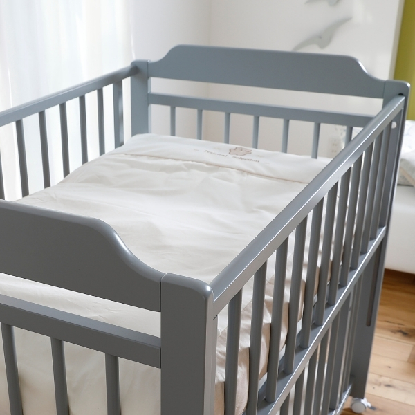 ベビーベッド エクタ