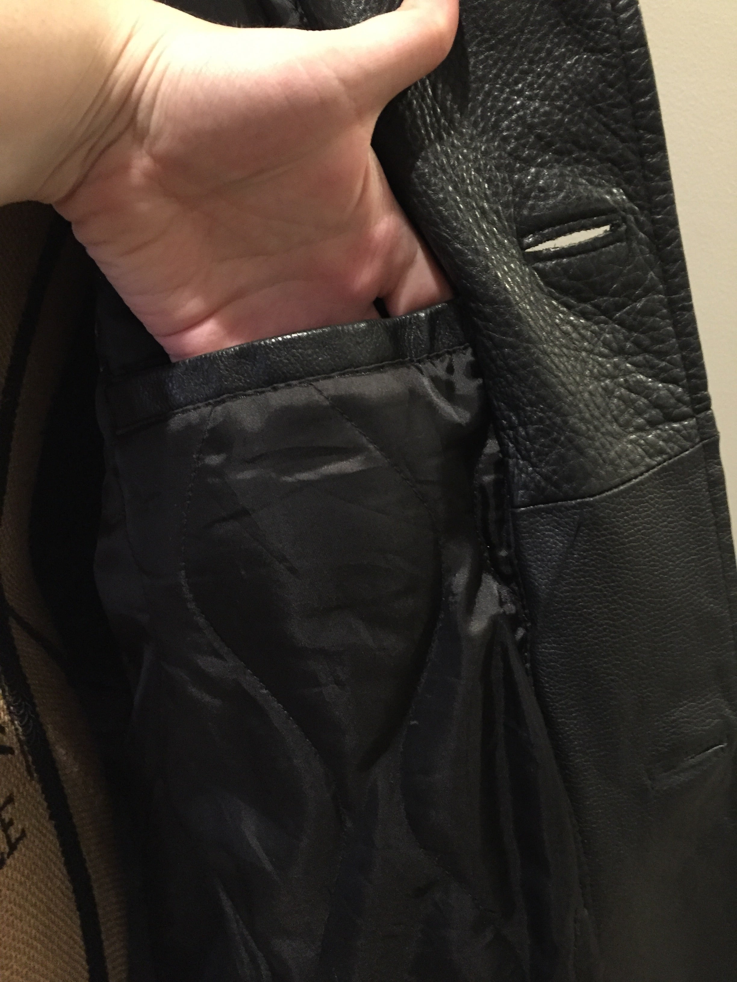 Gap Black Leather Jacket – KingsPIER vintage