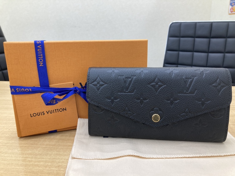 ルイヴィトン モノグラムアンプラント ポルトフォイユ・サラ – キングラム