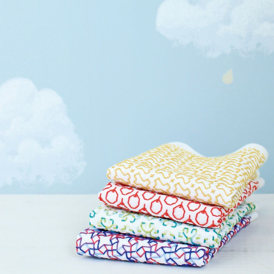 刺し子キット・一目刺しの花ふきん・りんご（白） |生地 和柄/和布