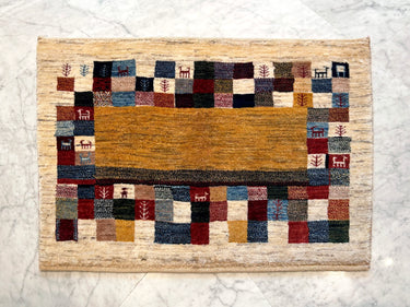 遊牧民の絨毯 】Zollanvari ゾランヴァリ ギャッベ 86×60㎝ (No.04085