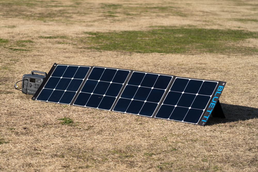 レビュー】BLUETTI SP200ソーラーパネルを使ってみたら便利だった話