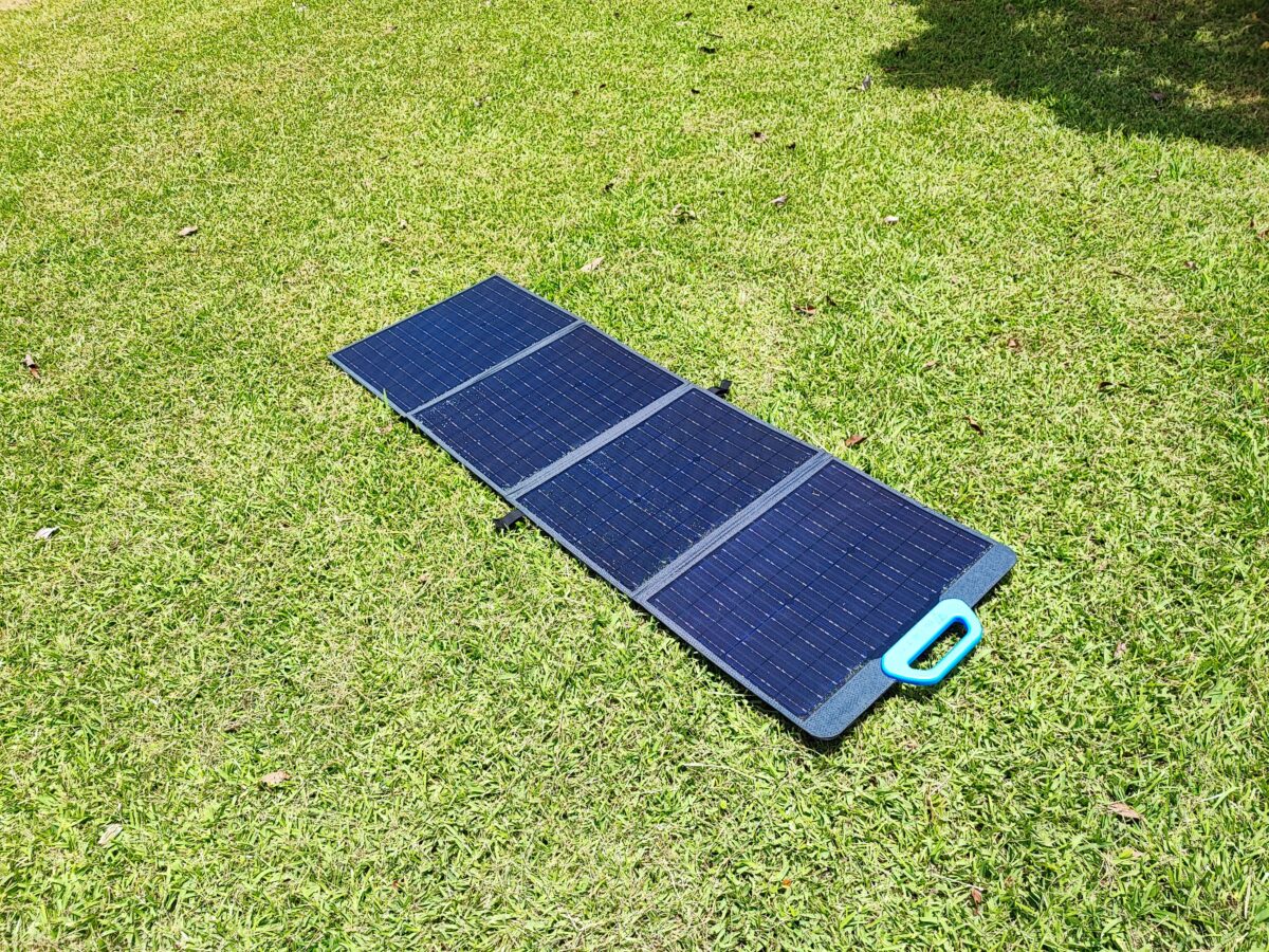 BLUETTI PV120 ソーラーパネルレビュー！1枚目におすすめの