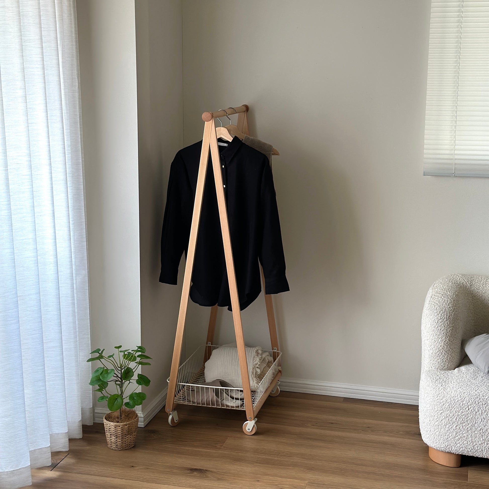 ハンガーラック｜ウッドハンガーラック - territory