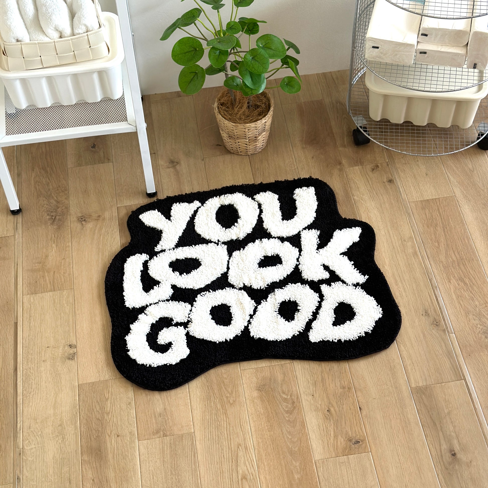 ACTUS購入 フラット織りラグ ブラック×ナチュラル 北欧モダン202×143