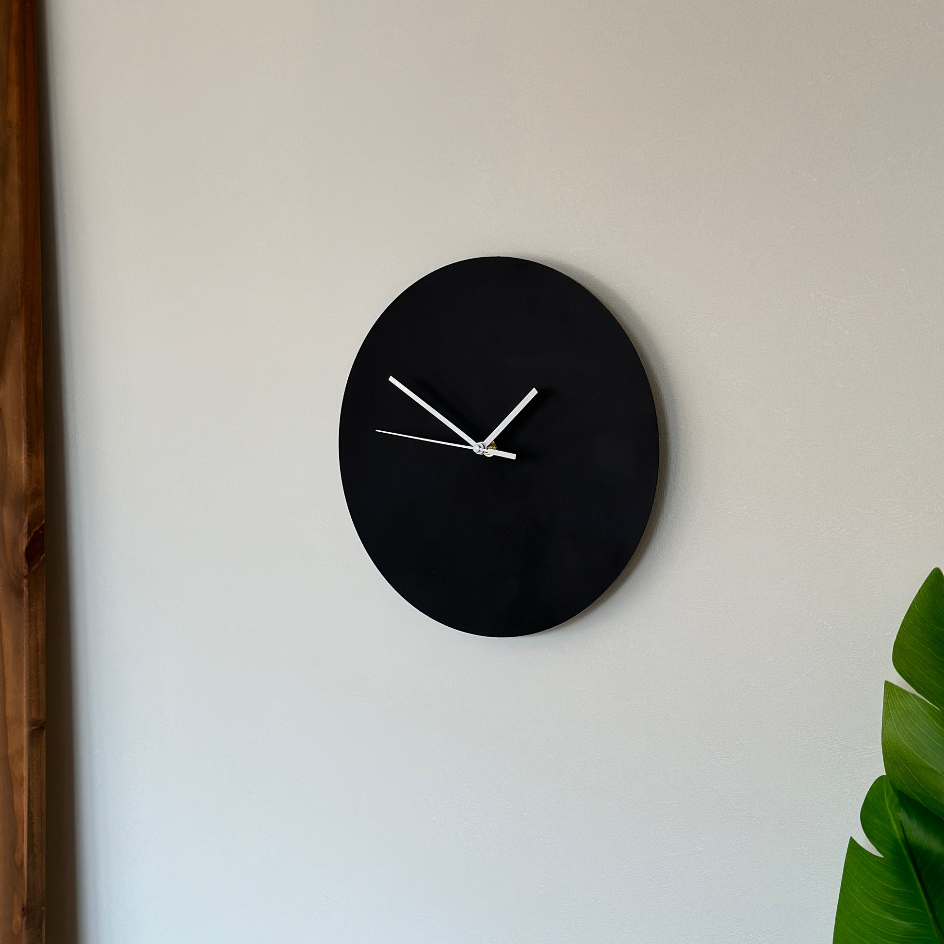 時計｜シンプルブラック掛け時計 - territory
