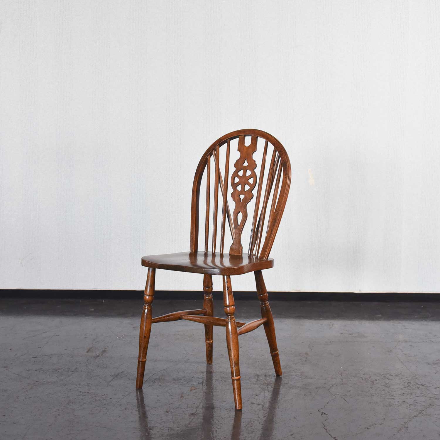 はる 美品 L3 80's ヴィンテージ ウィングバッグ スピンドルチェア は