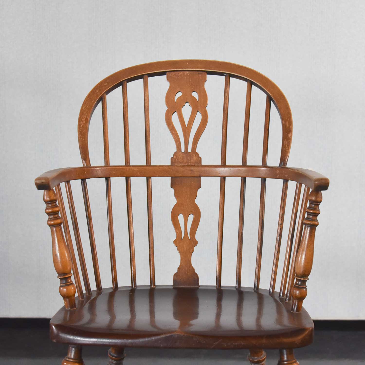 ウィンザーチェア /CH-239-1E～4E – 神戸アンティークウェアハウス