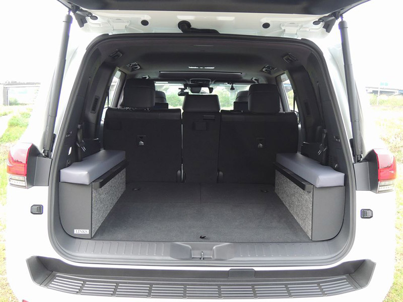 ランクル300‐7人乗り | 工房リンクス・ベットキット