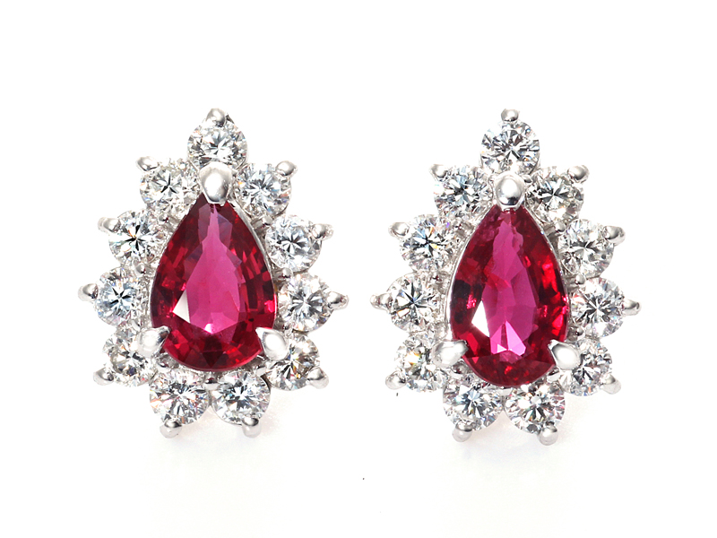 プラチナ ルビー ダイヤモンド ピアス（R0.39ct R0.43ct D0.28ct D0