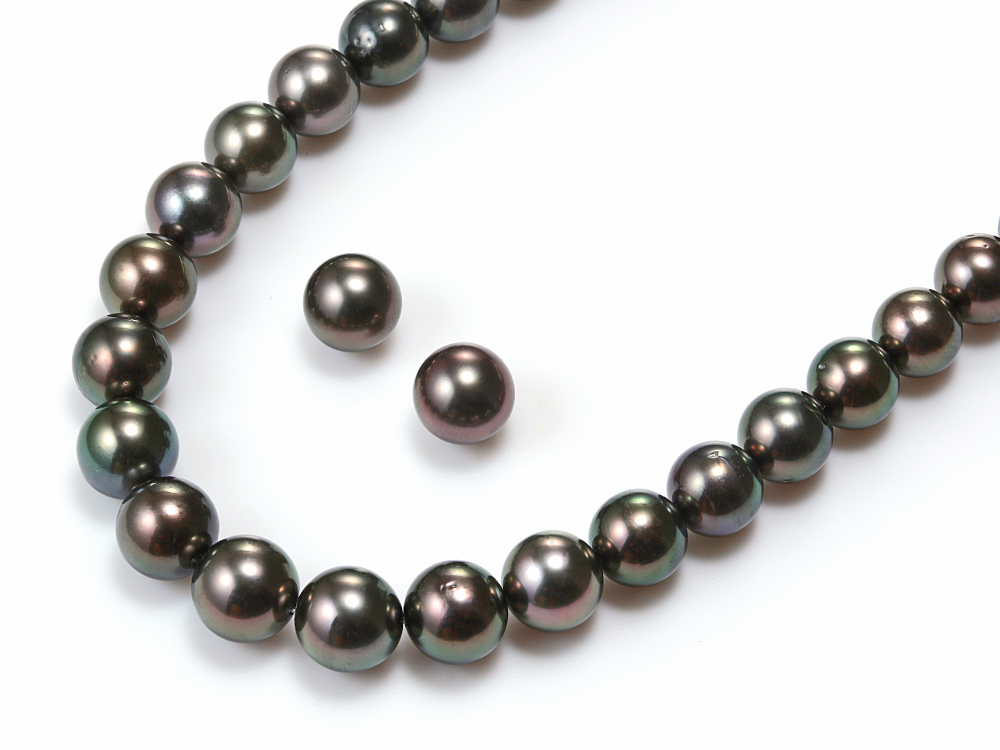 オーロラピーコック南洋黒蝶真珠ネックレス 2点セット（無傷に近い