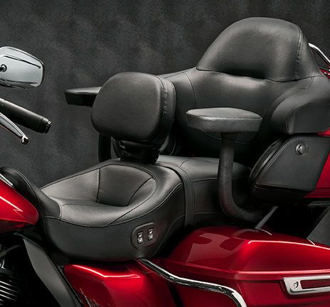 M8 ソフテイル FXBB FLHC FLDE 純正 スイッチバック シート ハーレー