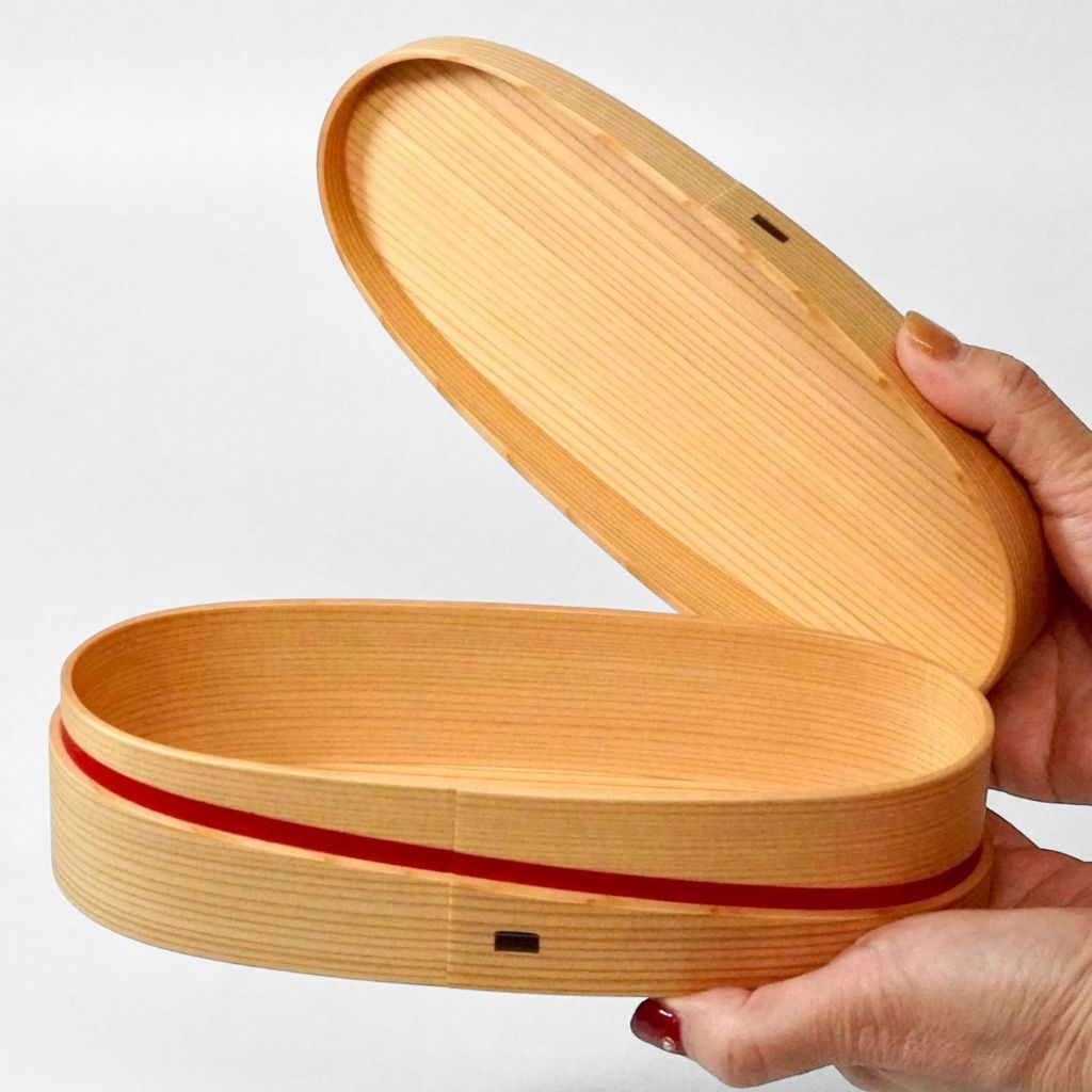 大館 曲げわっぱ 軌（MICHI）黒・朱 – 漆器 高翆