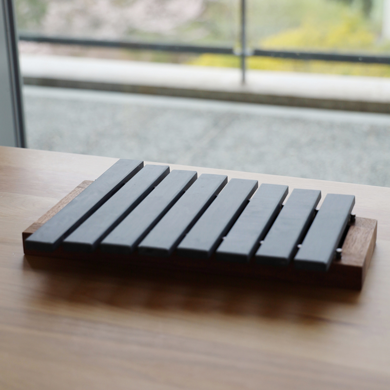 サヌカイト石琴 大 Sanukite Lithophone LARGE | Klang Klang Sanukite