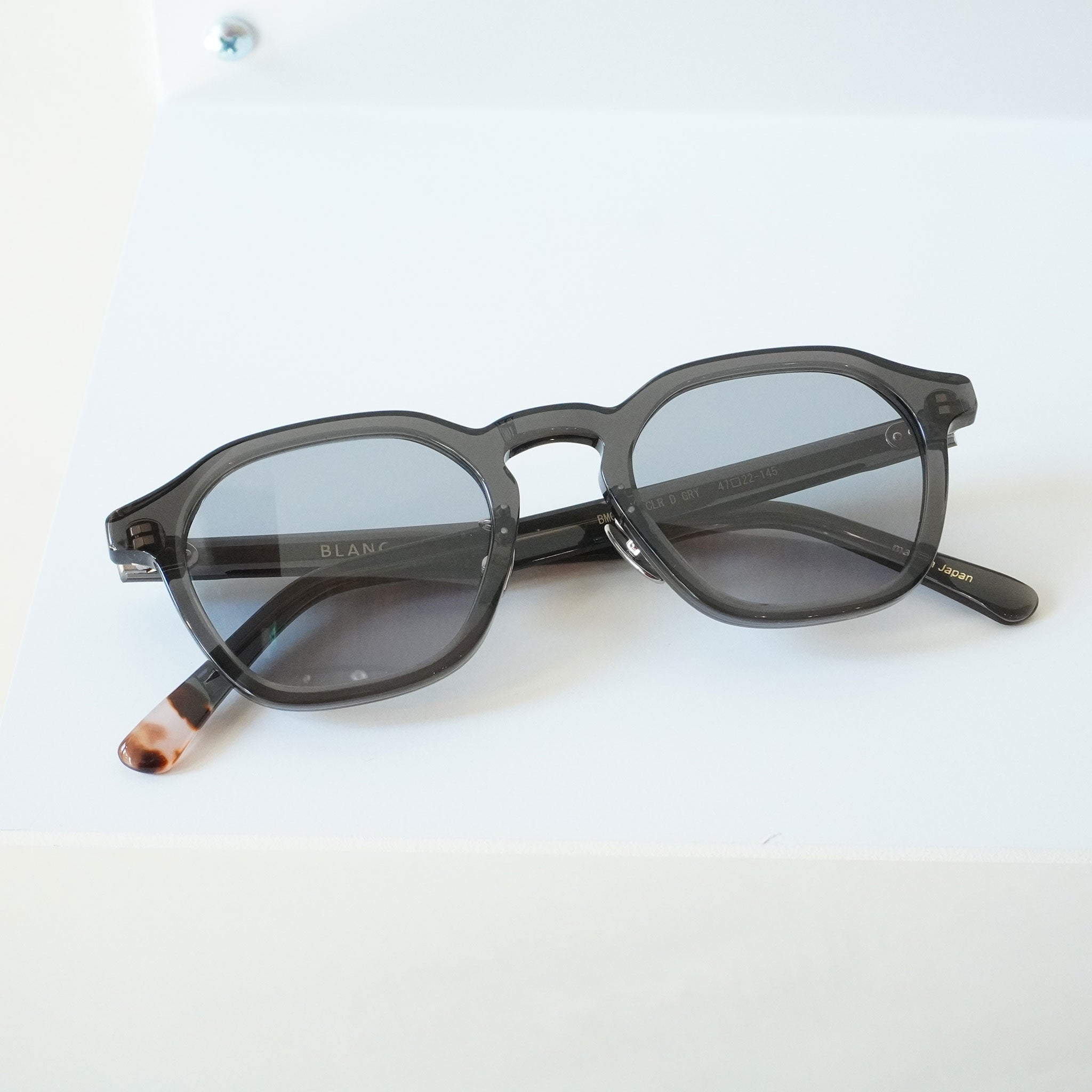 BLANC.. ブラン / BM010 / CLR D GRY / サングラス – KRANC OPTICAL