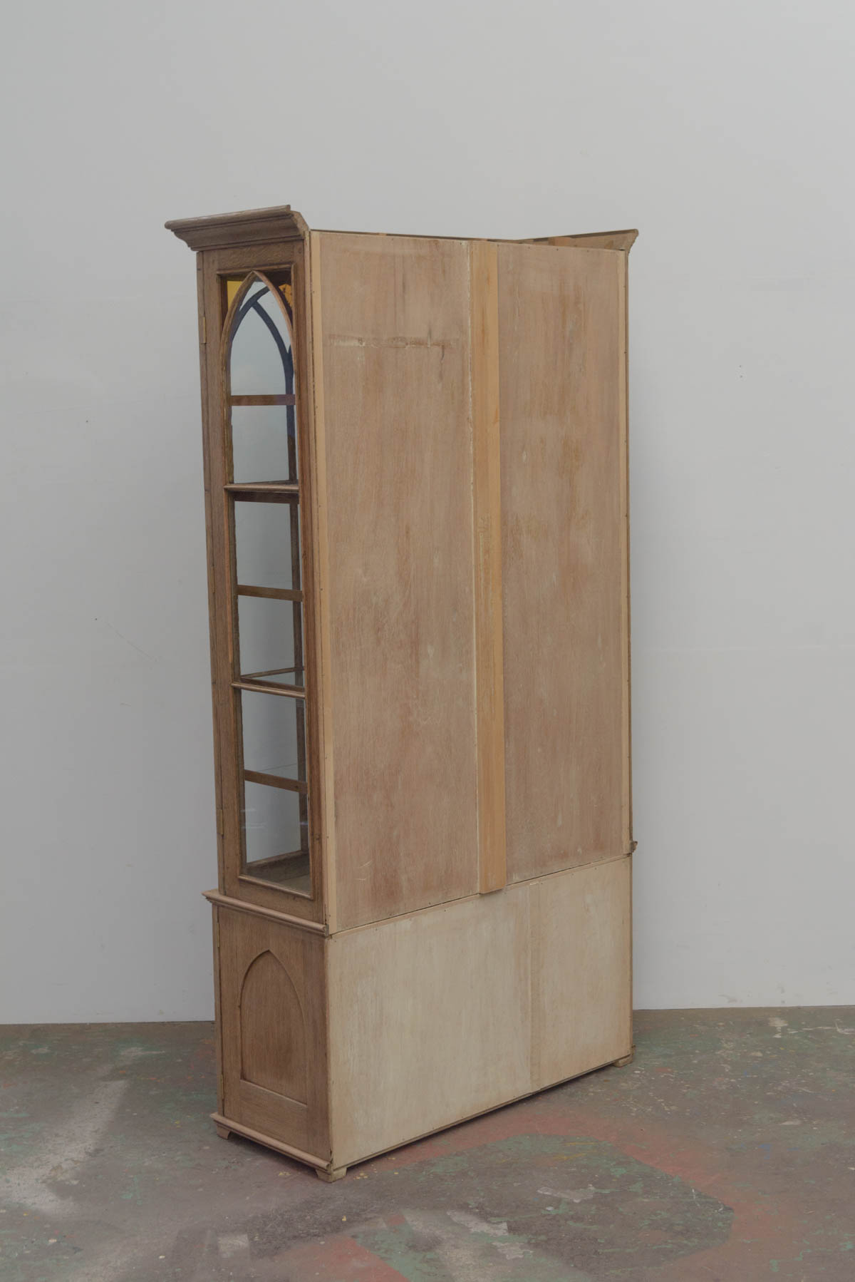 7252 glass cabinet | krank marcello