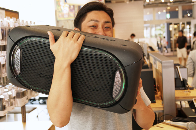 スマホとマイクさえあれば、いつでもどこでもBGM付きでマイク