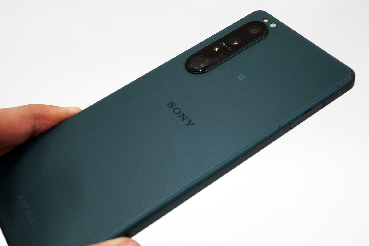 国内 SIMフリーモデル「Xperia 1 III（XQ-BC42）」、限定カラーの
